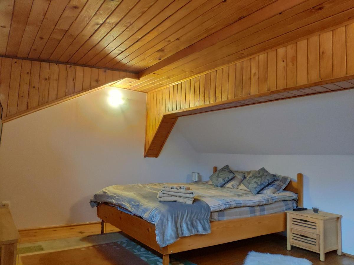 Apartmán Cozy Loft At Teleferic Sinaia Exteriér fotografie